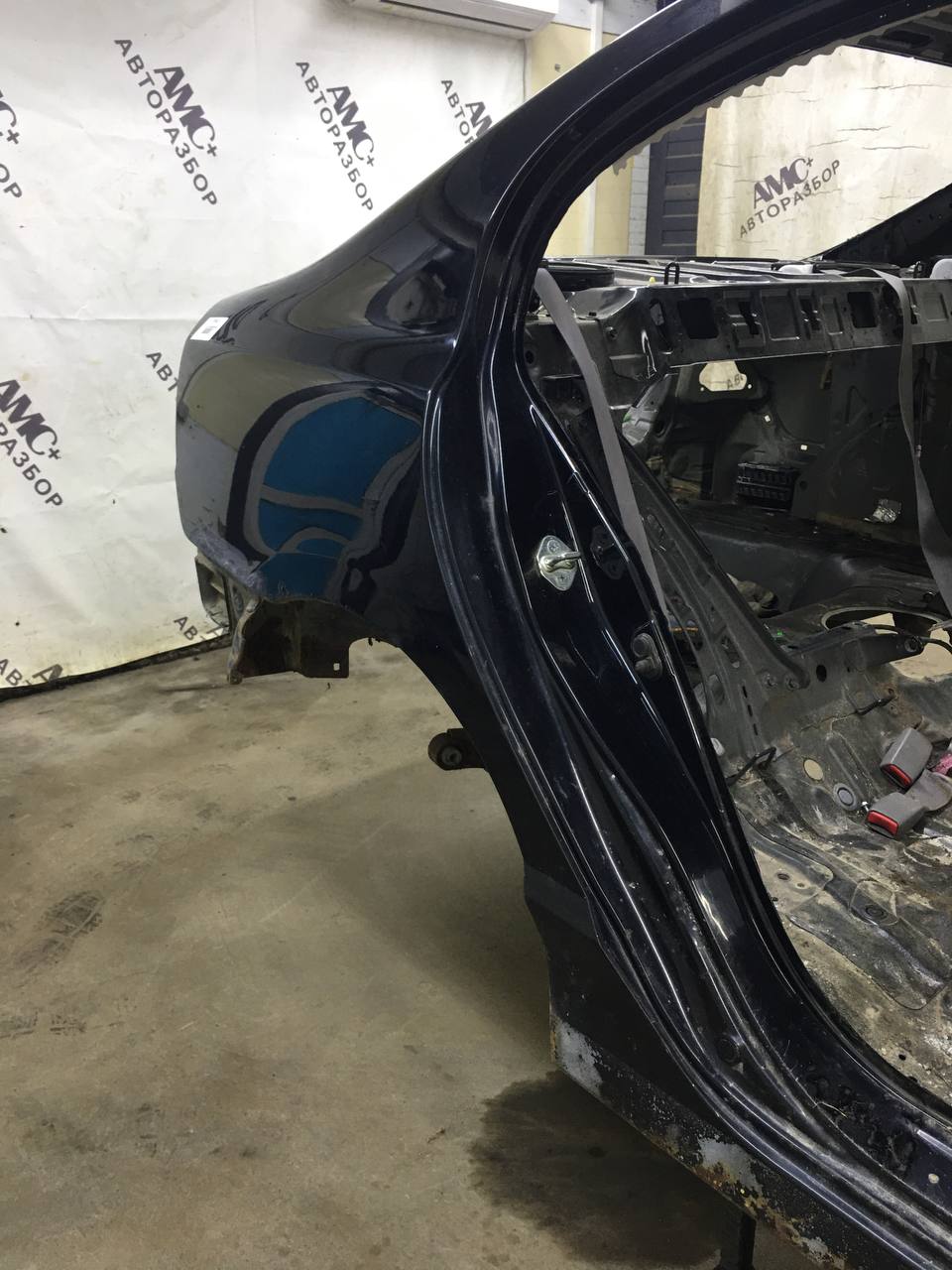 Крыло заднее правое Honda Civic 4D 2006-2012