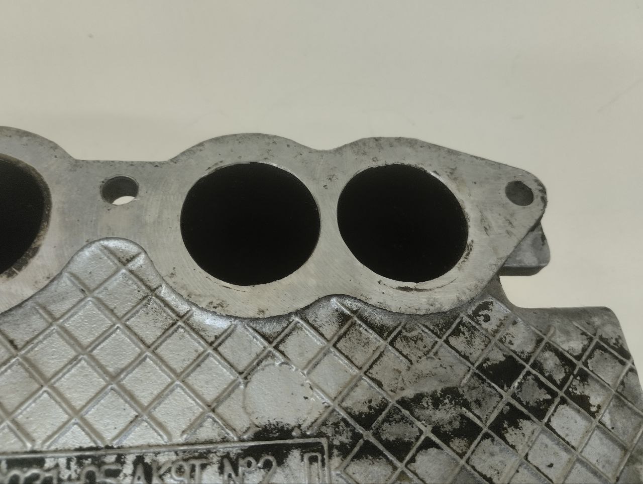 Коллектор впускной Chevrolet Niva 2009-2020