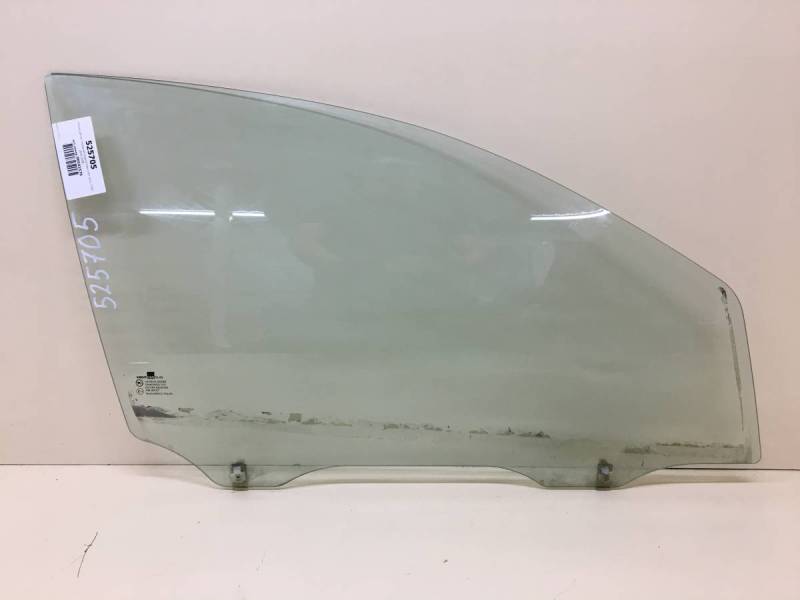 Стекло двери передней правой Chevrolet Aveo T200 2003-2008