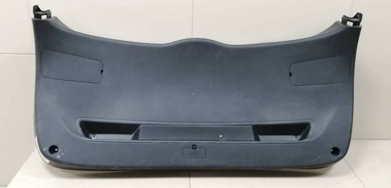 Обшивка двери багажника Hyundai Tucson (TL) 2015-2021 Обшивка двери багажника Hyundai Tucson (TL) 2015-2021