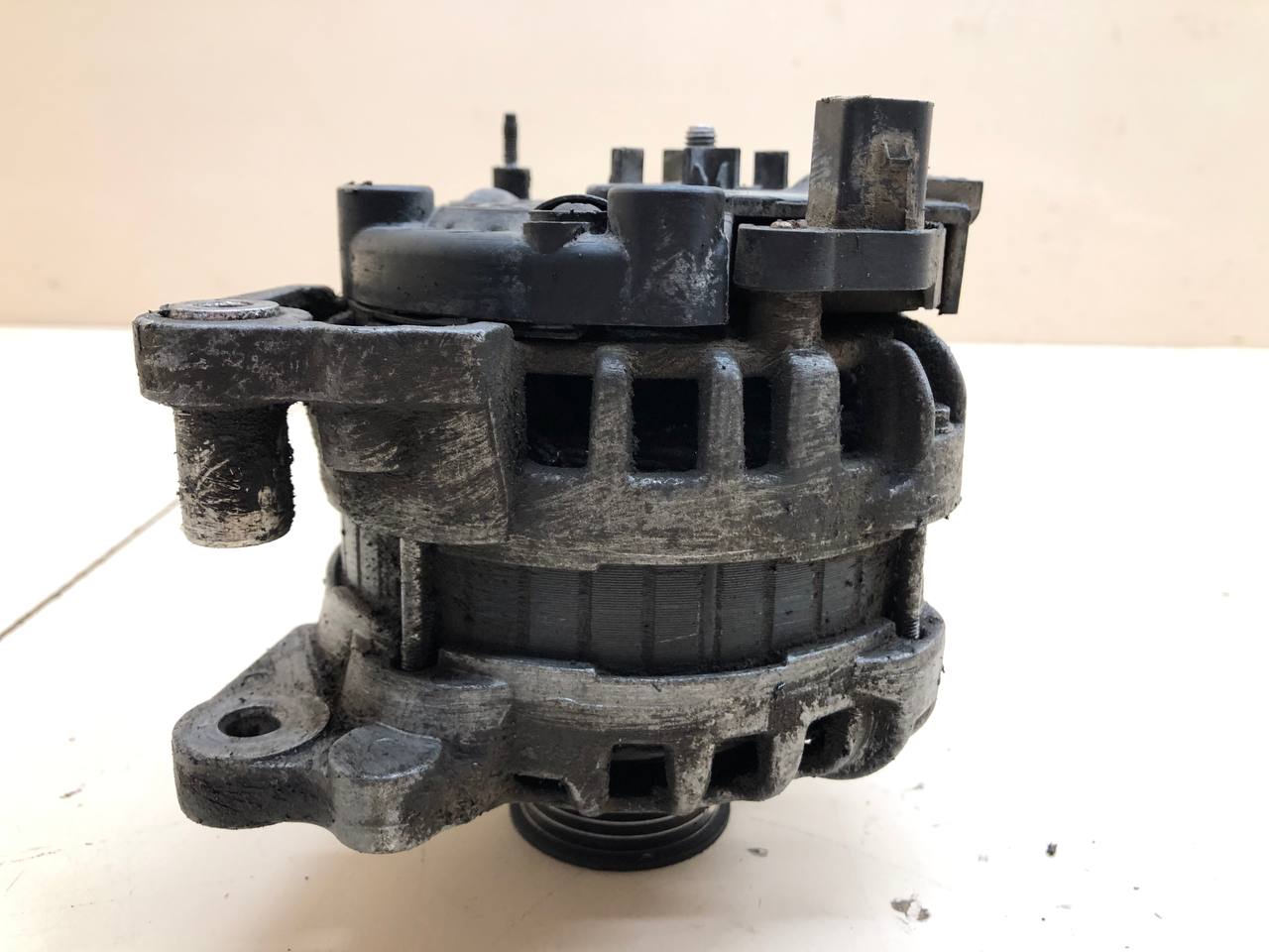 Генератор Volkswagen Polo (MK5) 2011-2020 Генератор Volkswagen Polo (MK5) 2011-2020