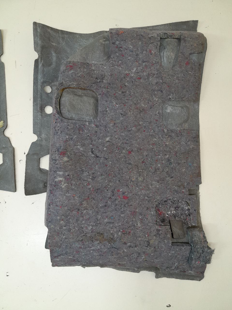 Коврик багажника Citroen Grand C4 Picasso 2006-2014 Коврик багажника Citroen Grand C4 Picasso 2006-2014