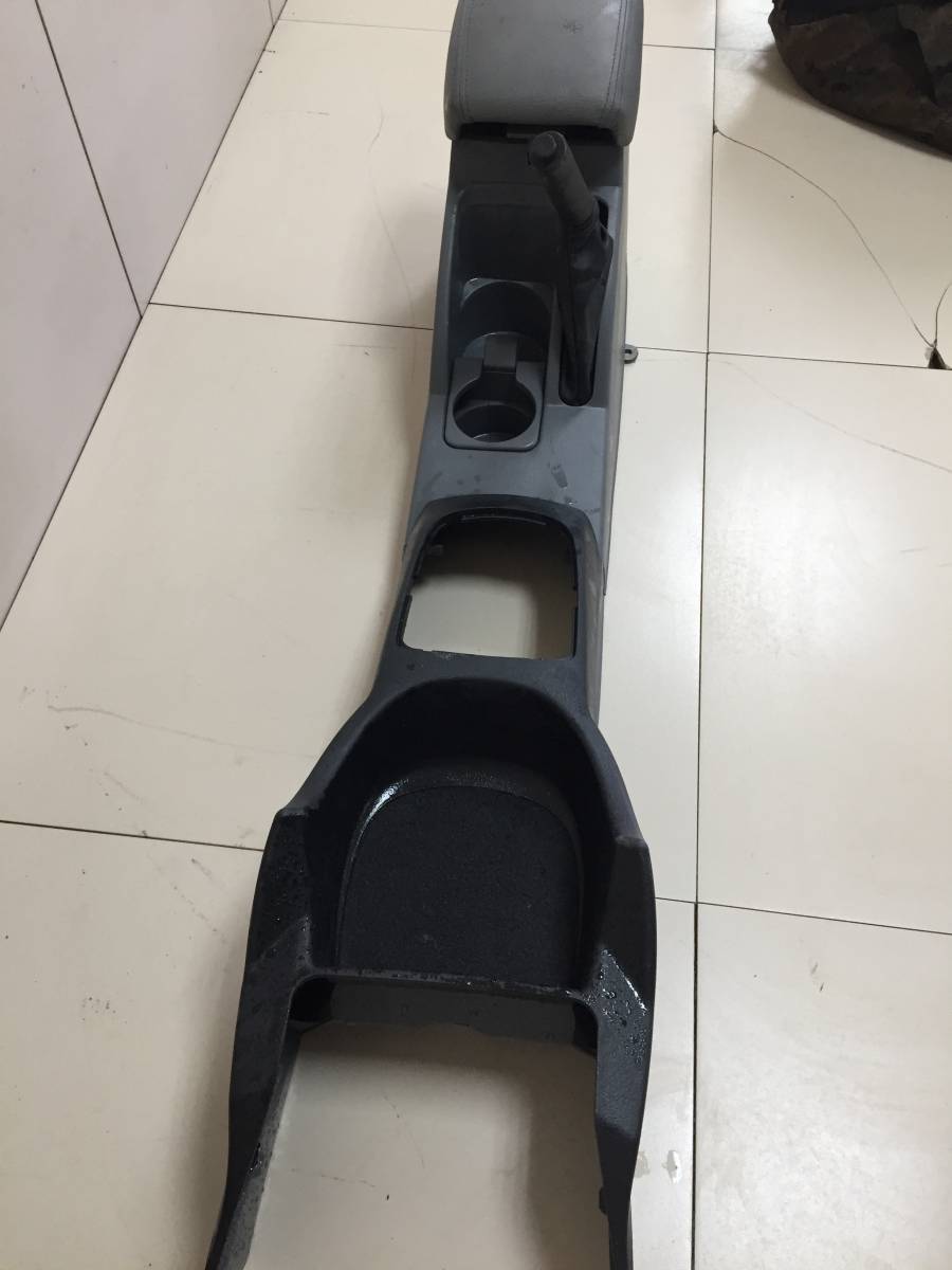 Консоль центральная Daewoo Gentra 2013-2015