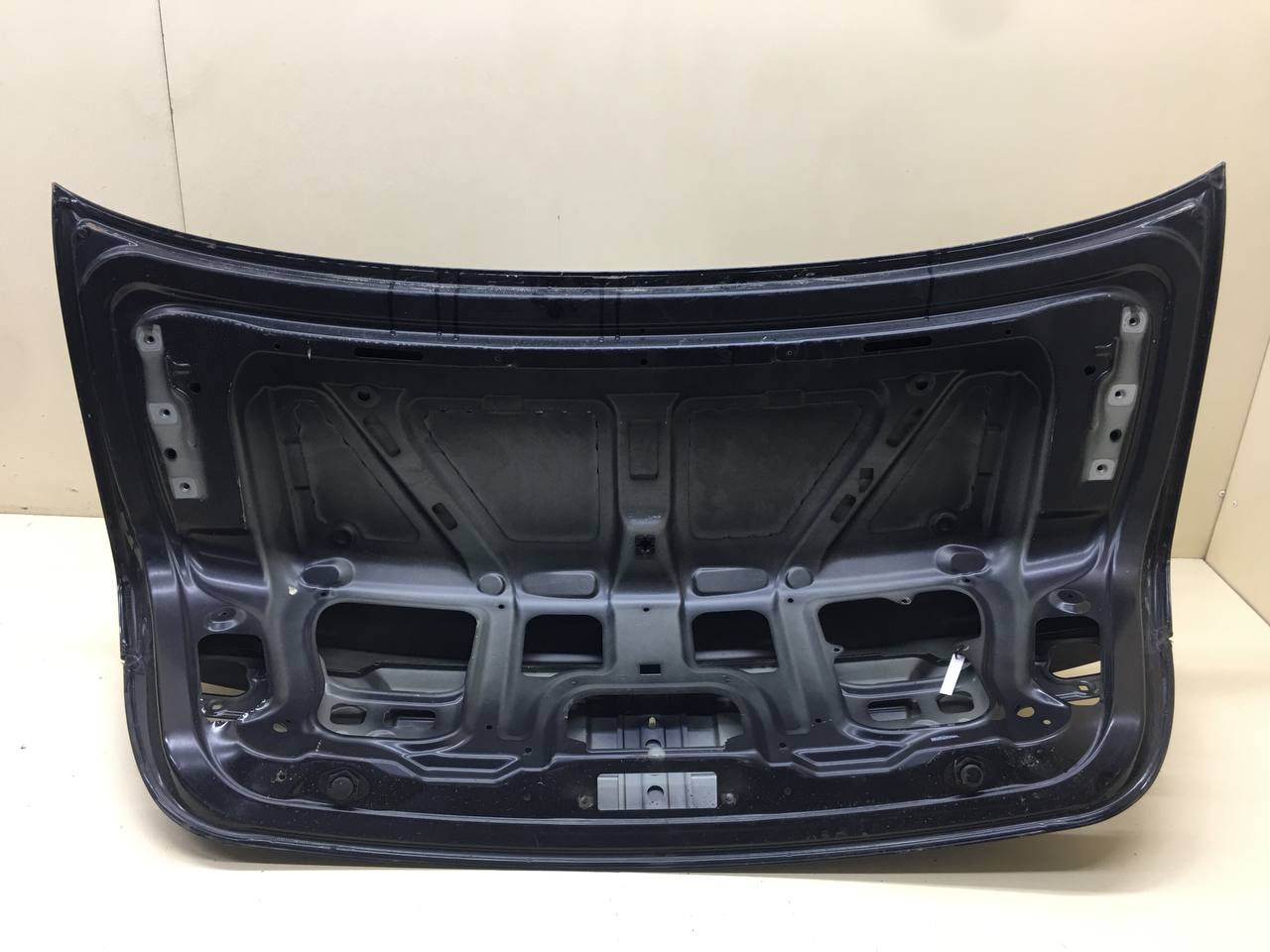 Крышка багажника BMW 7-Series F01,F02  2008-2015