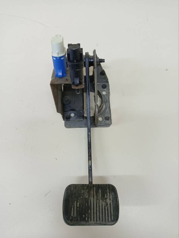 Педаль тормоза Ford Fiesta (MK5) 2002-2008