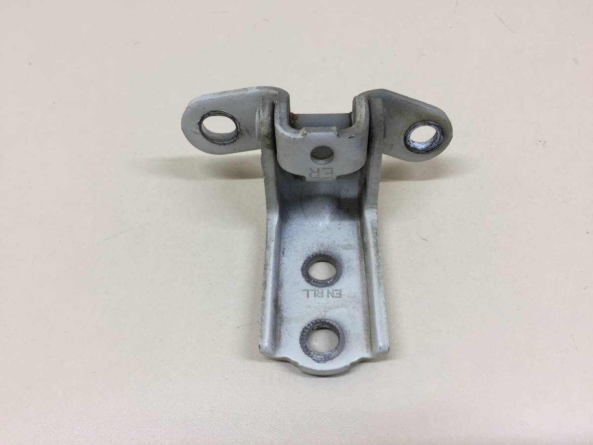 Петля двери задней левой нижняя Hyundai ix55 2007-2013