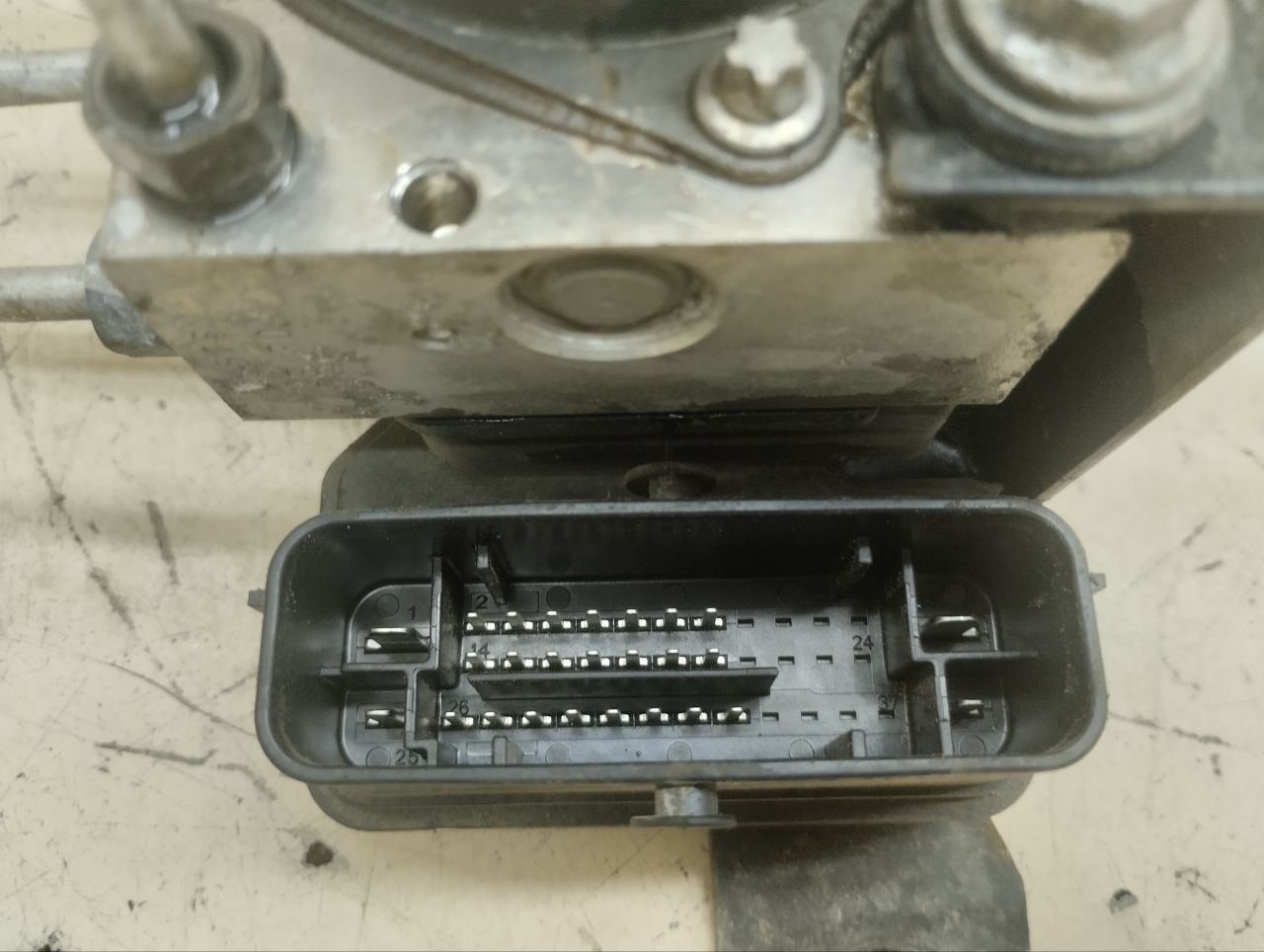 Блок ABS (насос) Renault Sandero Stepway (5S) 2014-2022 Блок ABS (насос) Renault Sandero Stepway (5S) 2014-2022