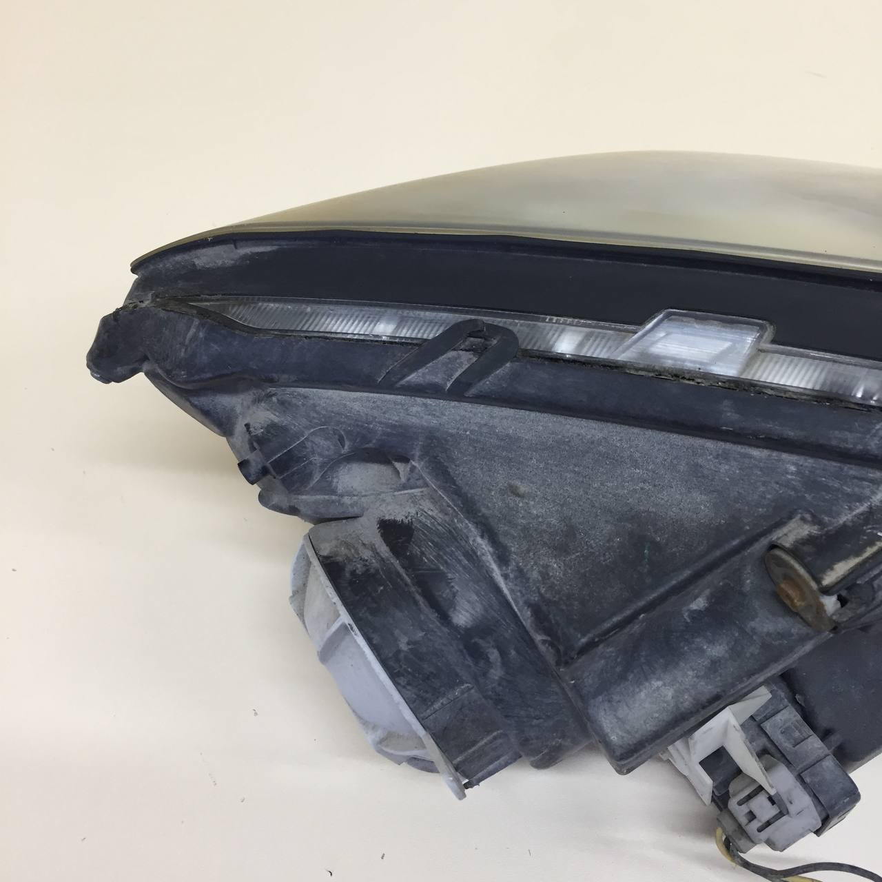 Фара левая Mazda CX-7 (ER) 2006-2012 Фара левая Mazda CX-7 (ER) 2006-2012