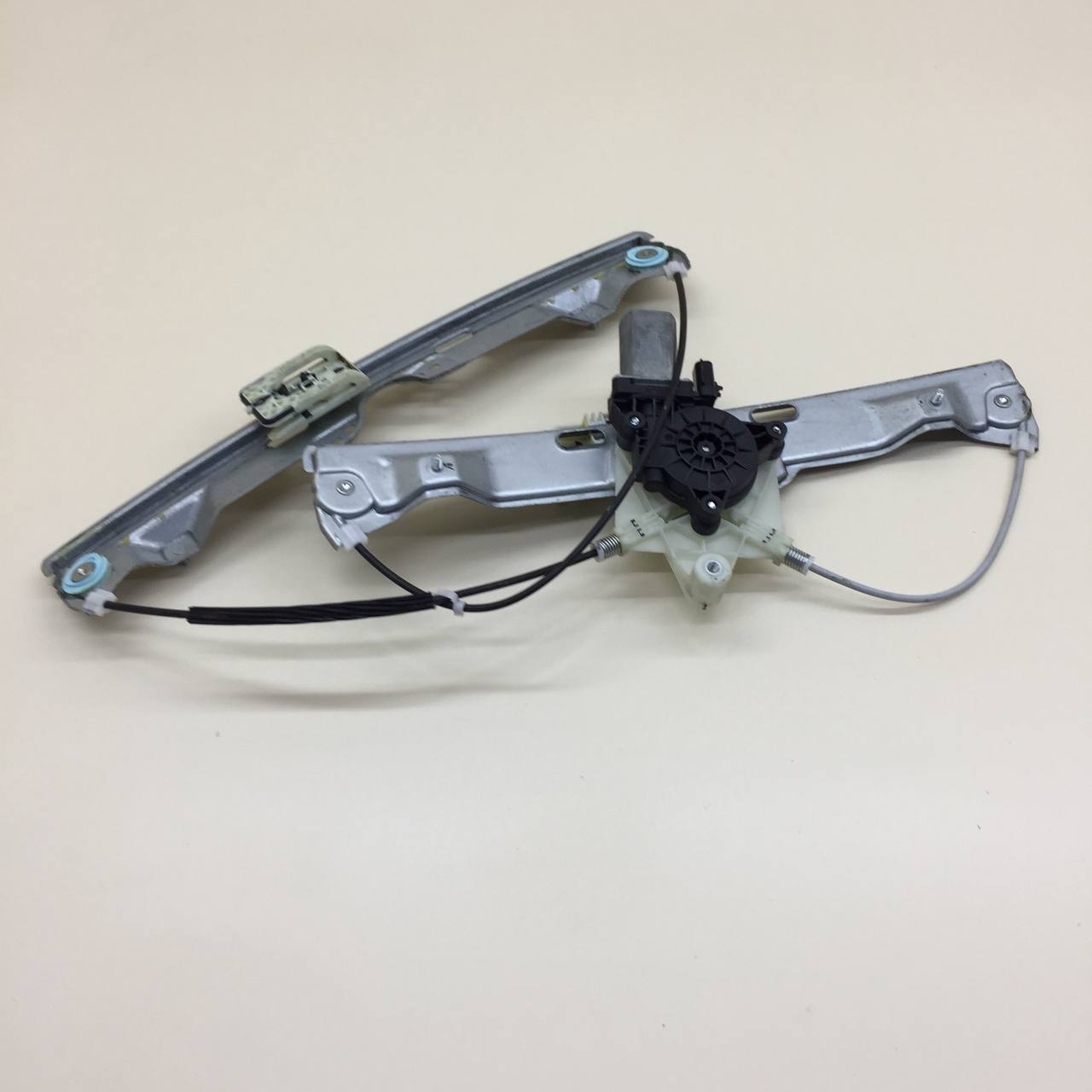 Стеклоподъемник электр. передний левый Jetour Dashing 2022>