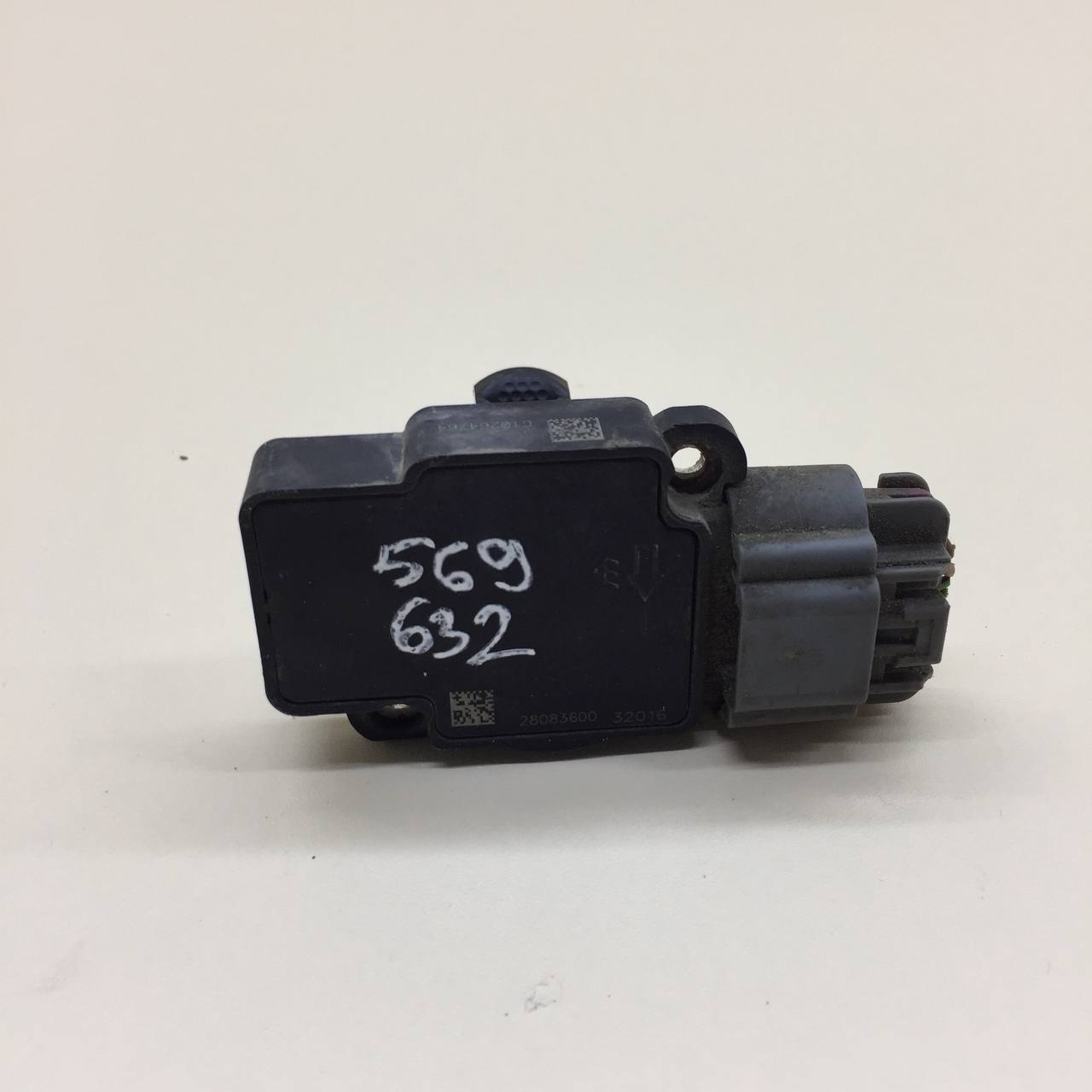 Датчик расхода воздуха (массметр, дмрв) Lada Granta 2011>