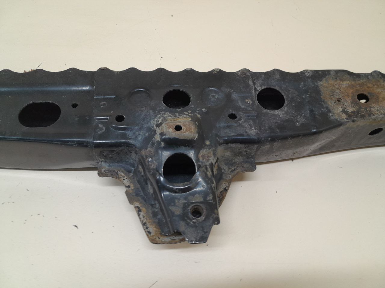 Балка передняя поперечная Toyota Auris (E150) 2006-2012 Балка передняя поперечная Toyota Auris (E150) 2006-2012