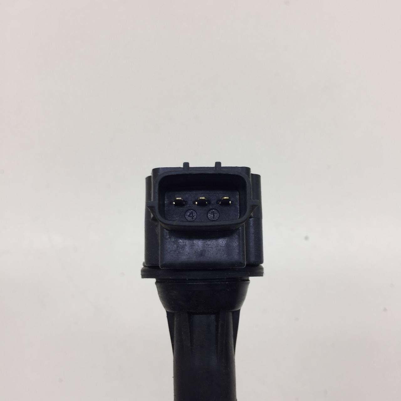 Катушка зажигания Nissan Almera (N16) 2000-2006