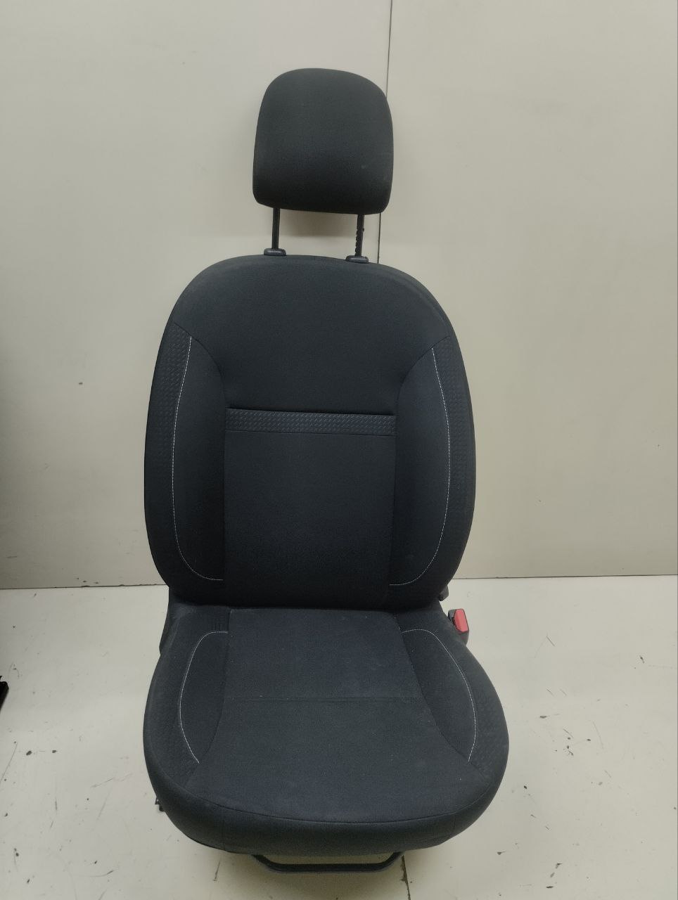 Сиденье (комплект) Renault Duster (HSA, HSM) 2012> Сиденье (комплект) Renault Duster (HSA, HSM) 2012>