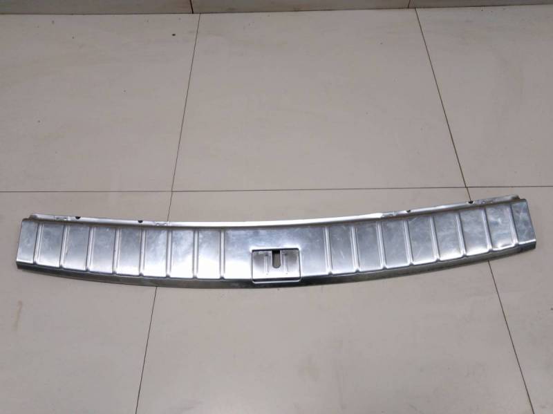 Накладка замка багажника Porsche Cayenne 2003-2010