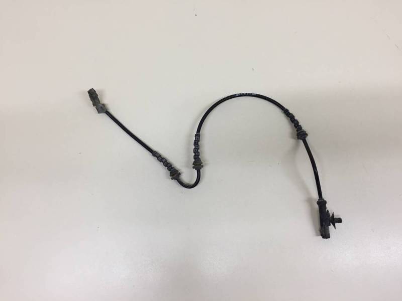 Датчик ABS передний Renault Sandero 2009-2014