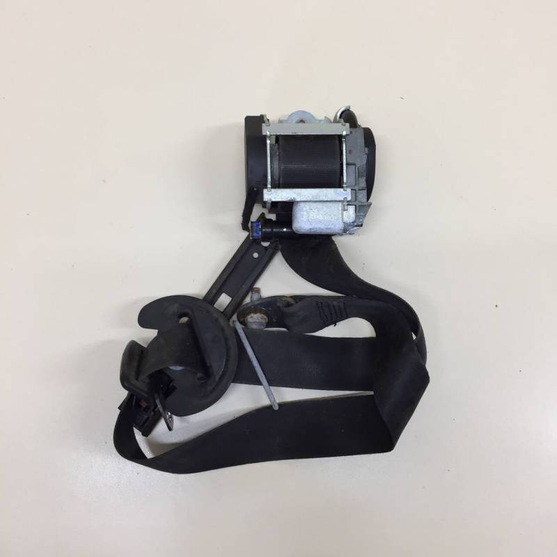 Ремень безопасности с пиропатроном Peugeot 308 2007>