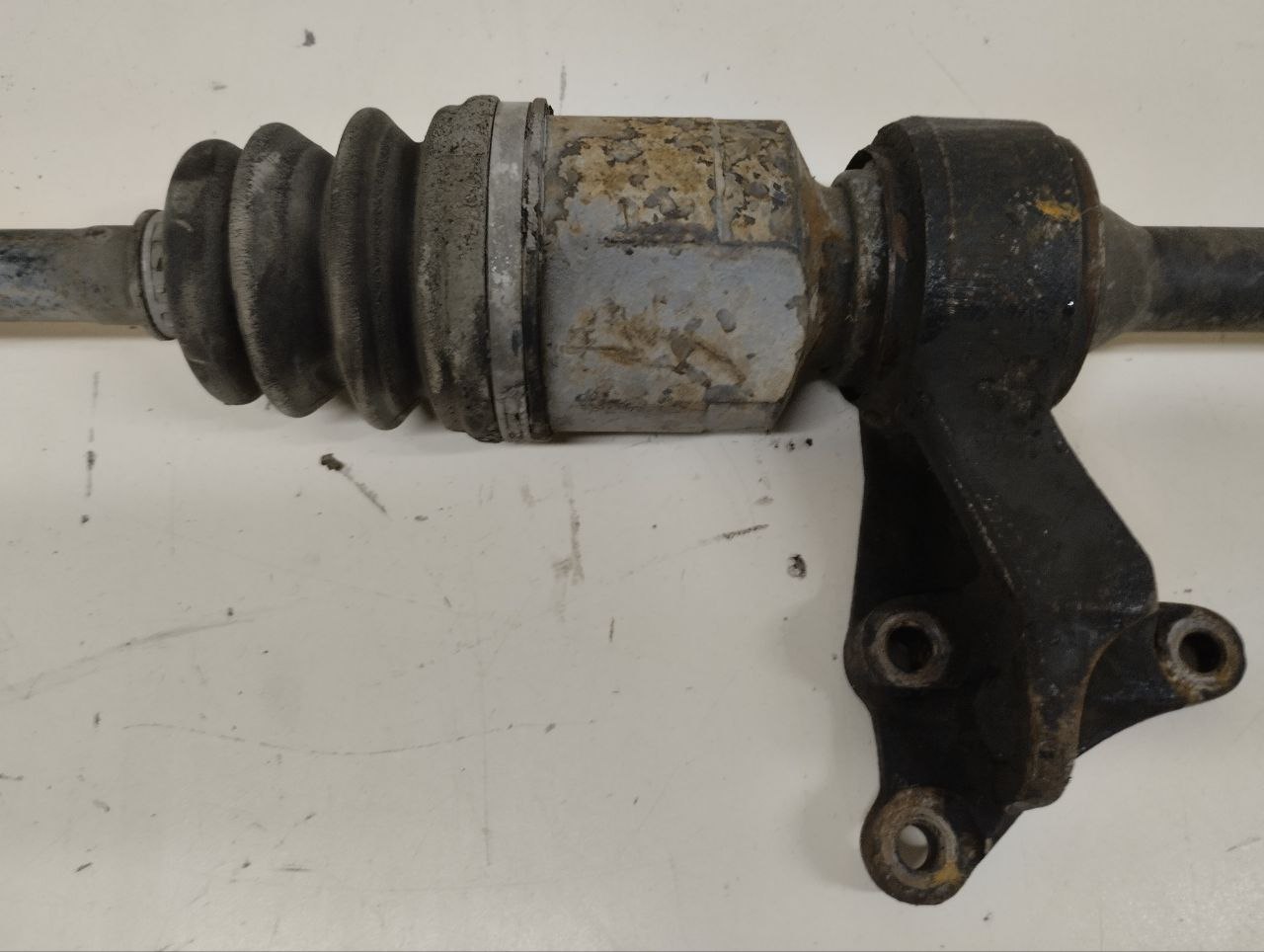 Полуось передняя правая Kia Spectra (SD) 2004-2011