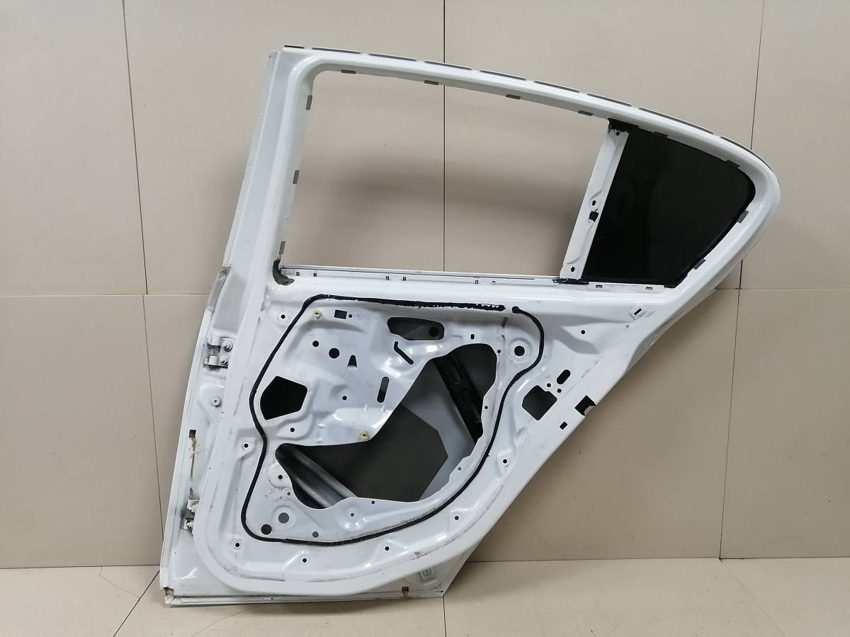 Дверь задняя правая BMW 1-series E87/E81 2004-2011