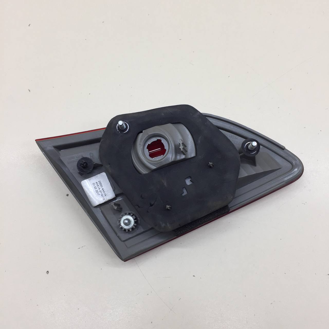 Фонарь задний внутренний правый Nissan Almera 3 (G11, G15) 2012>