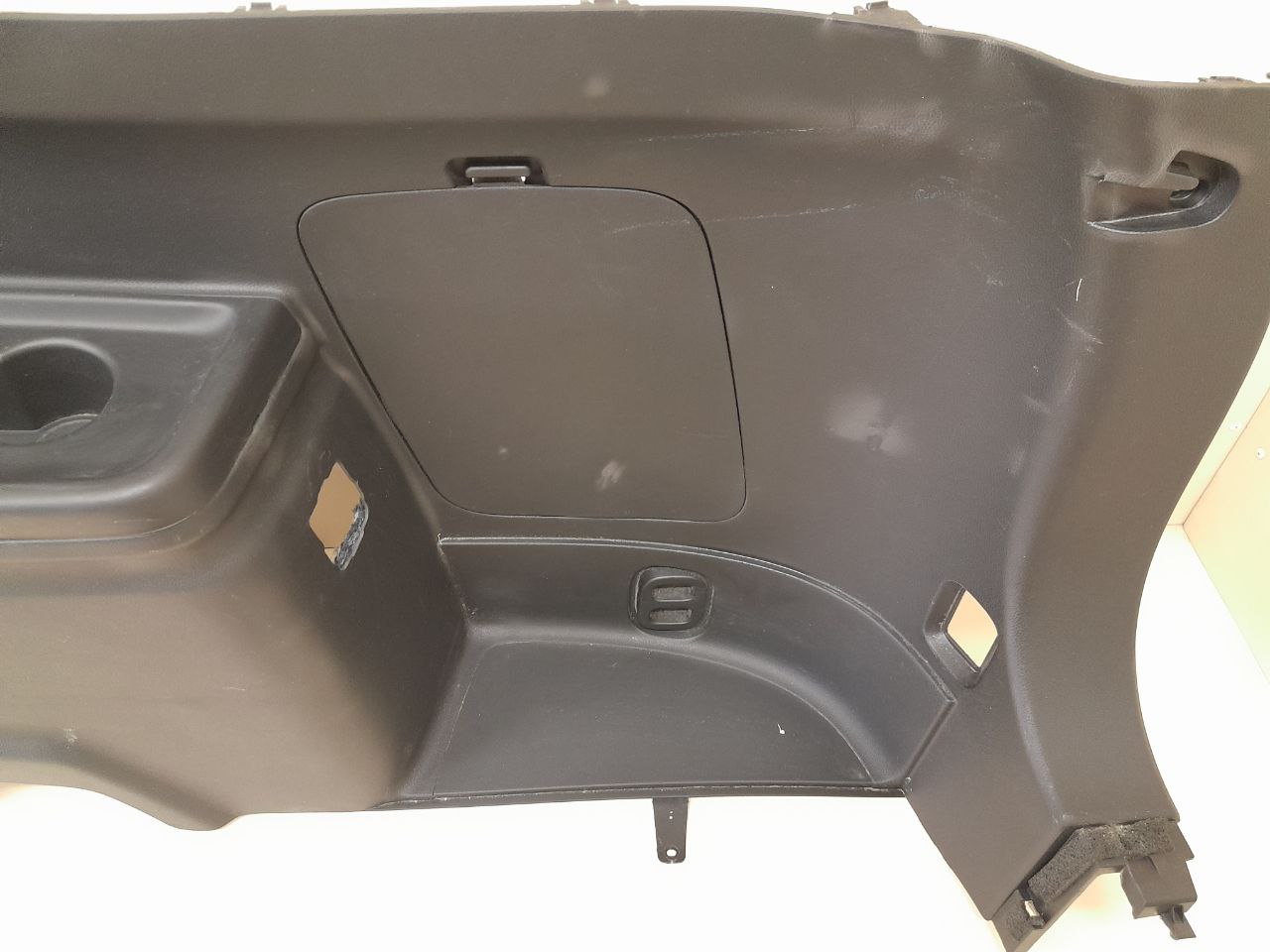 Обшивка багажника Mitsubishi Outlander (GF) 2012>