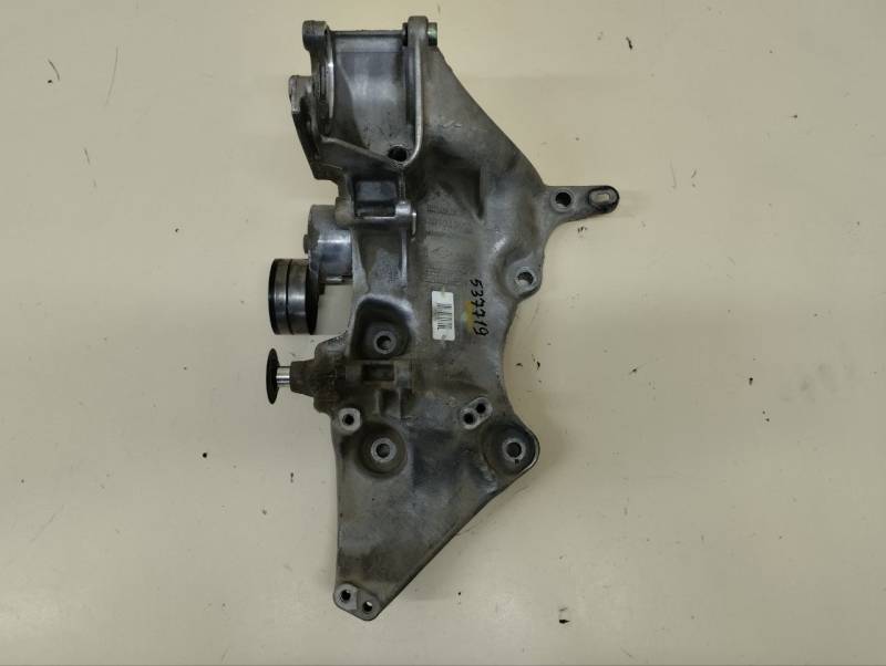 Кронштейн генератора Renault Duster (HSA, HSM) 2012>