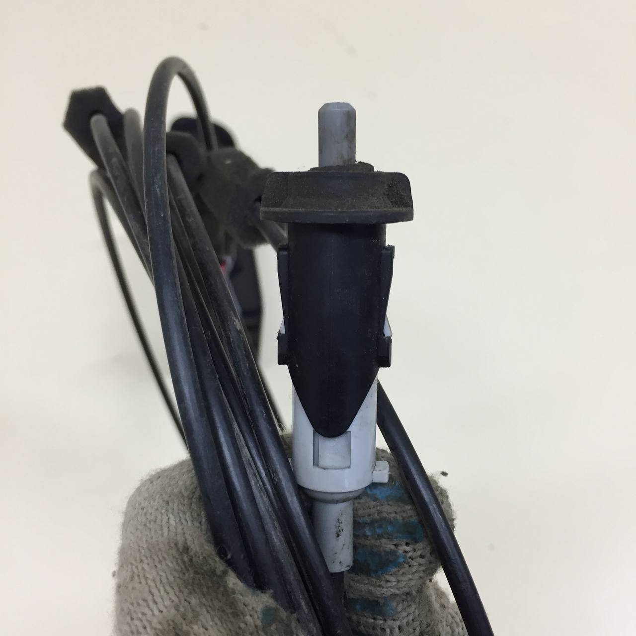 Ручка открывания багажника Toyota Corolla E150 2006-2013