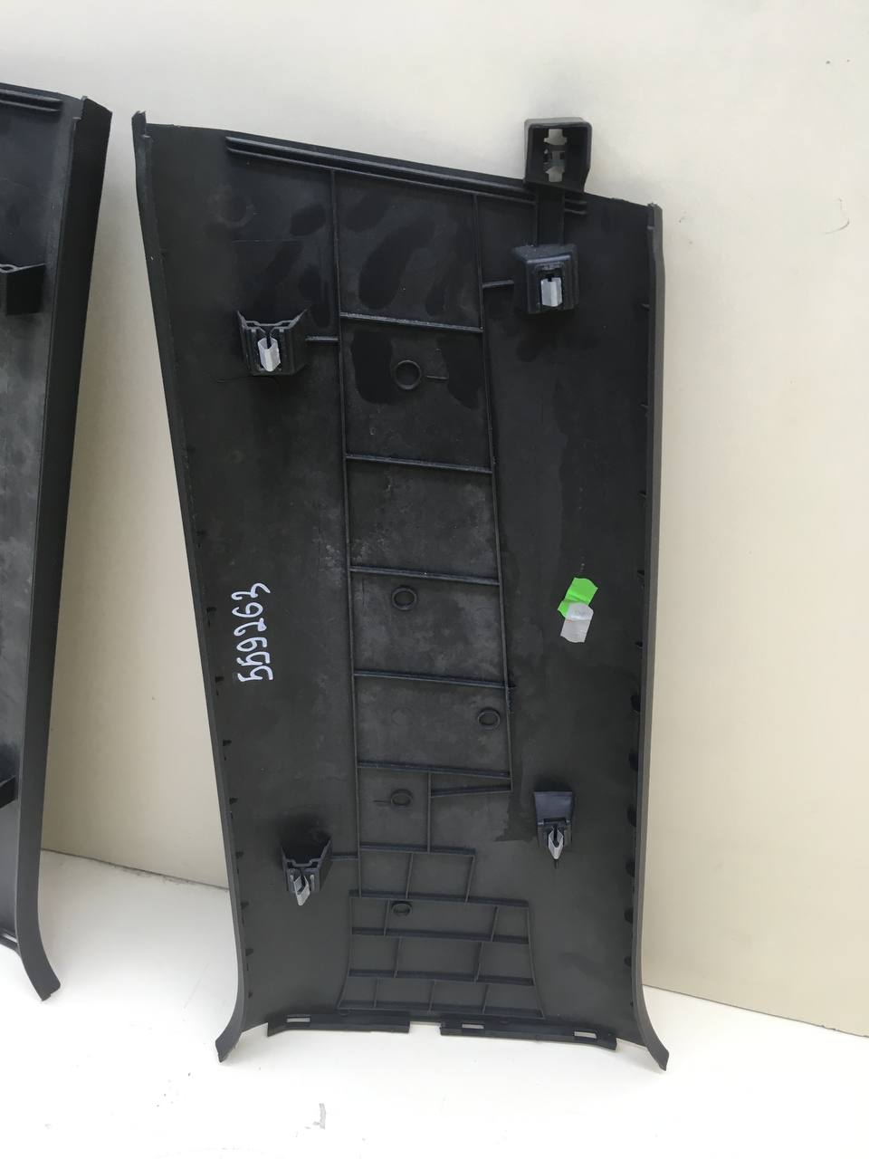 Обшивка стойки Skoda Rapid 2012-2020