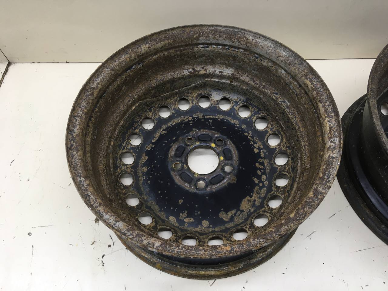 Диски к-кт R16 Штампованные