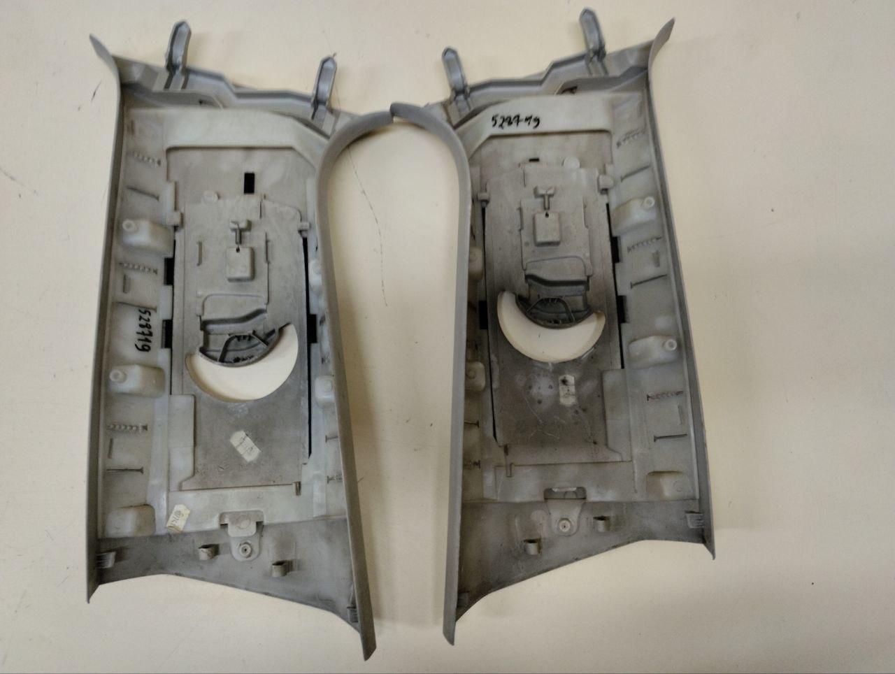 Обшивка стойки Peugeot 308 2007>