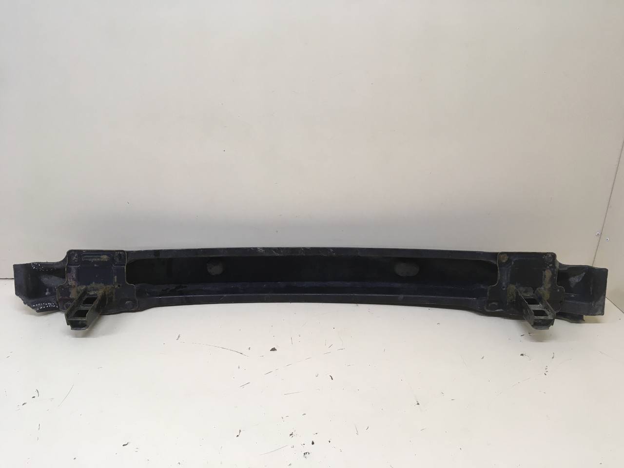 Усилитель переднего бампера Kia Spectra (SD) 2004-2011