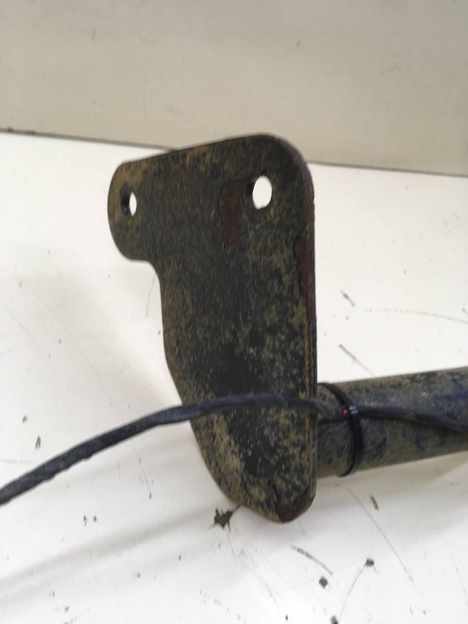 Сцепное устройство (фаркоп) Mitsubishi Lancer 9 (CS/Classic) 2000-2011 Сцепное устройство (фаркоп) Mitsubishi Lancer 9 (CS/Classic) 2000-2011