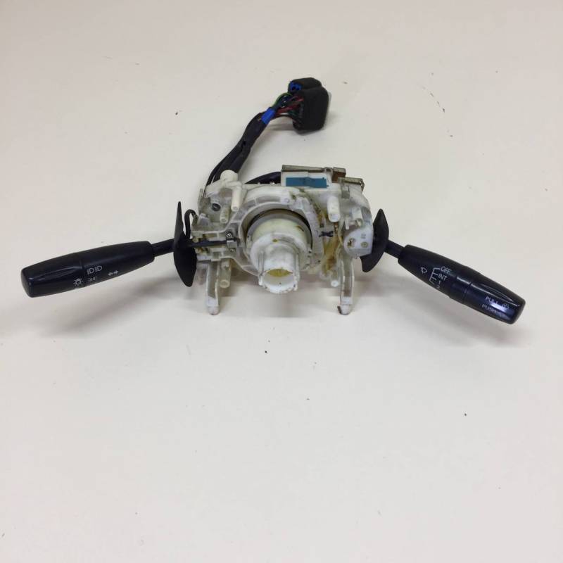 Переключатель подрулевой в сборе Kia Spectra (SD) 2004-2011