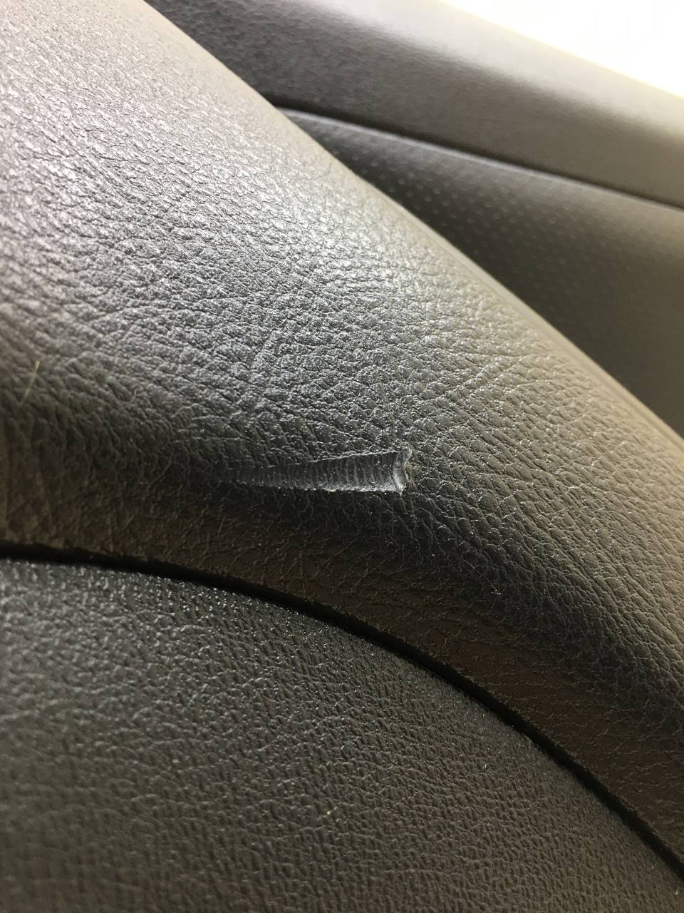 Обшивка двери передней правой Hyundai Elantra (HD) 2006-2010