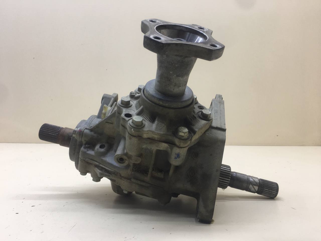 Коробка раздаточная Renault Duster (HSA, HSM) 2012>