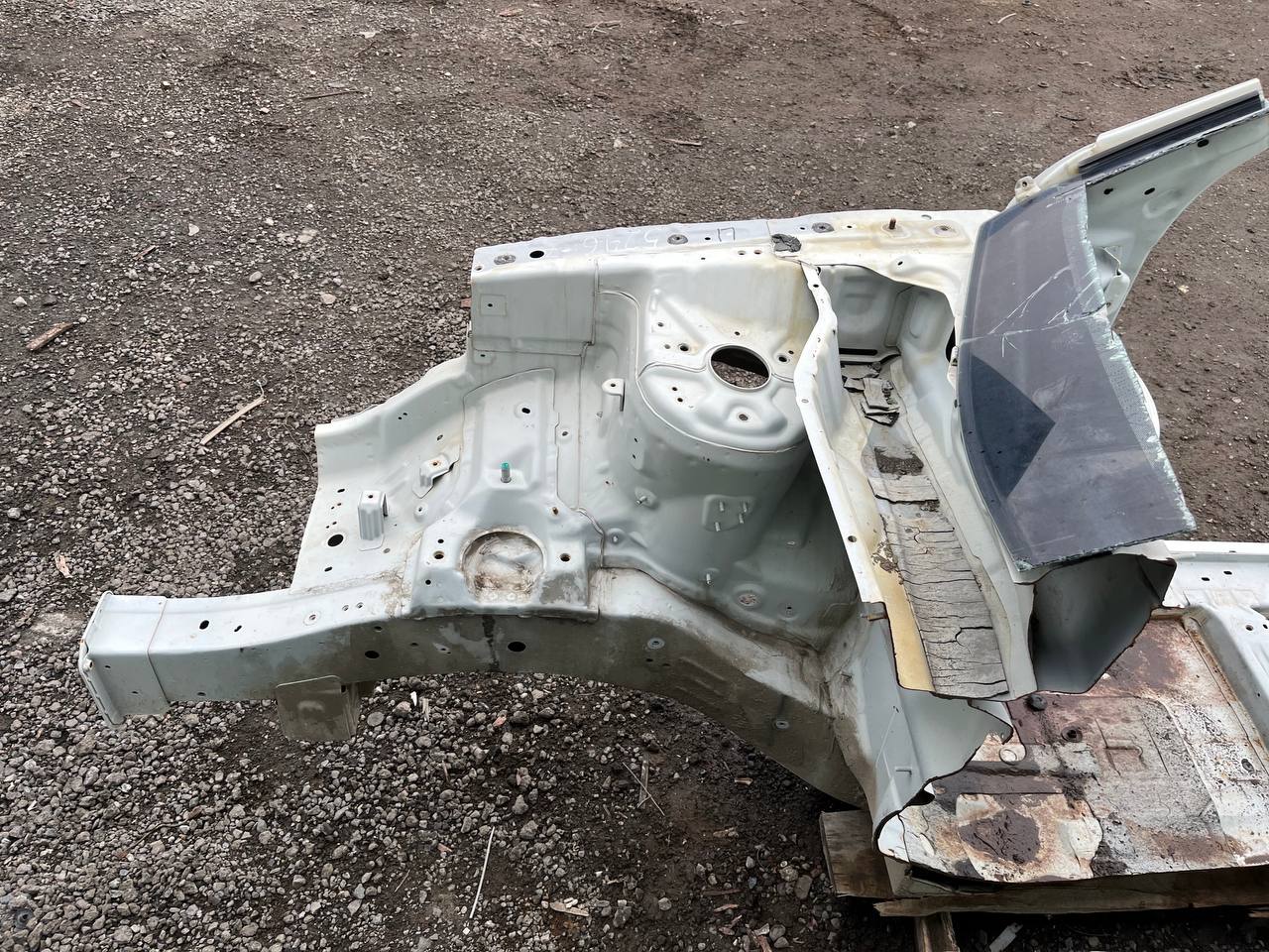 Четверть передняя правая Hyundai ix55 2007-2013