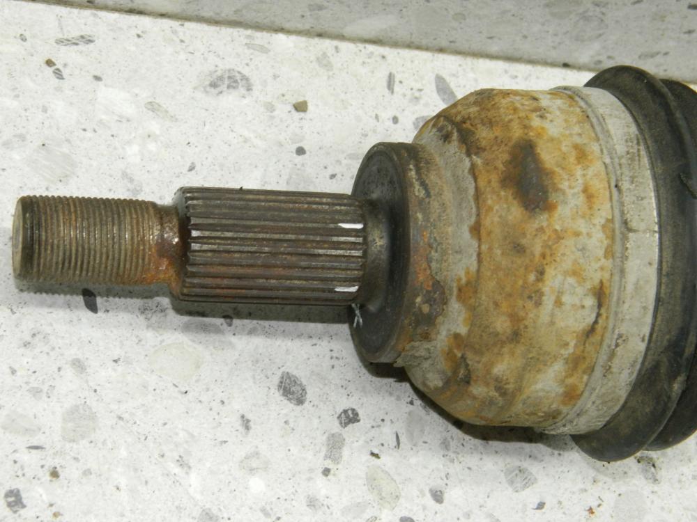 Полуось передняя левая Renault Laguna (2) 2001-2008 Полуось передняя левая Renault Laguna (2) 2001-2008
