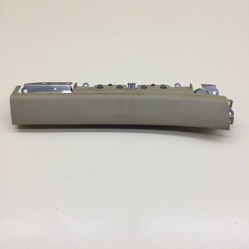 Подушка безопасности нижняя (для колен) Lexus LS460 (XF40) 2006-2017