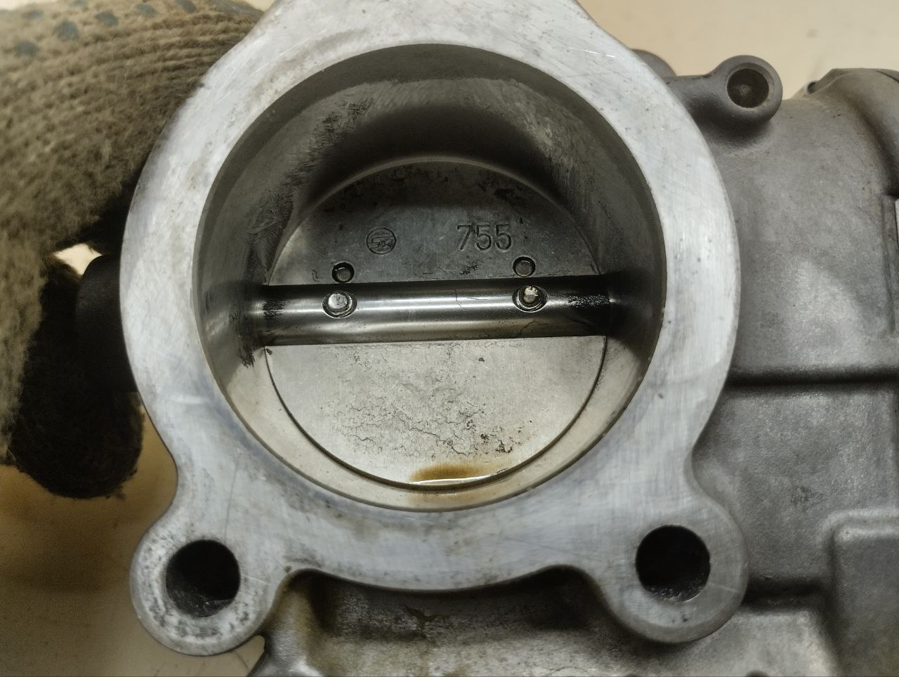 Заслонка дроссельная электрическая Chevrolet Niva 2009-2020