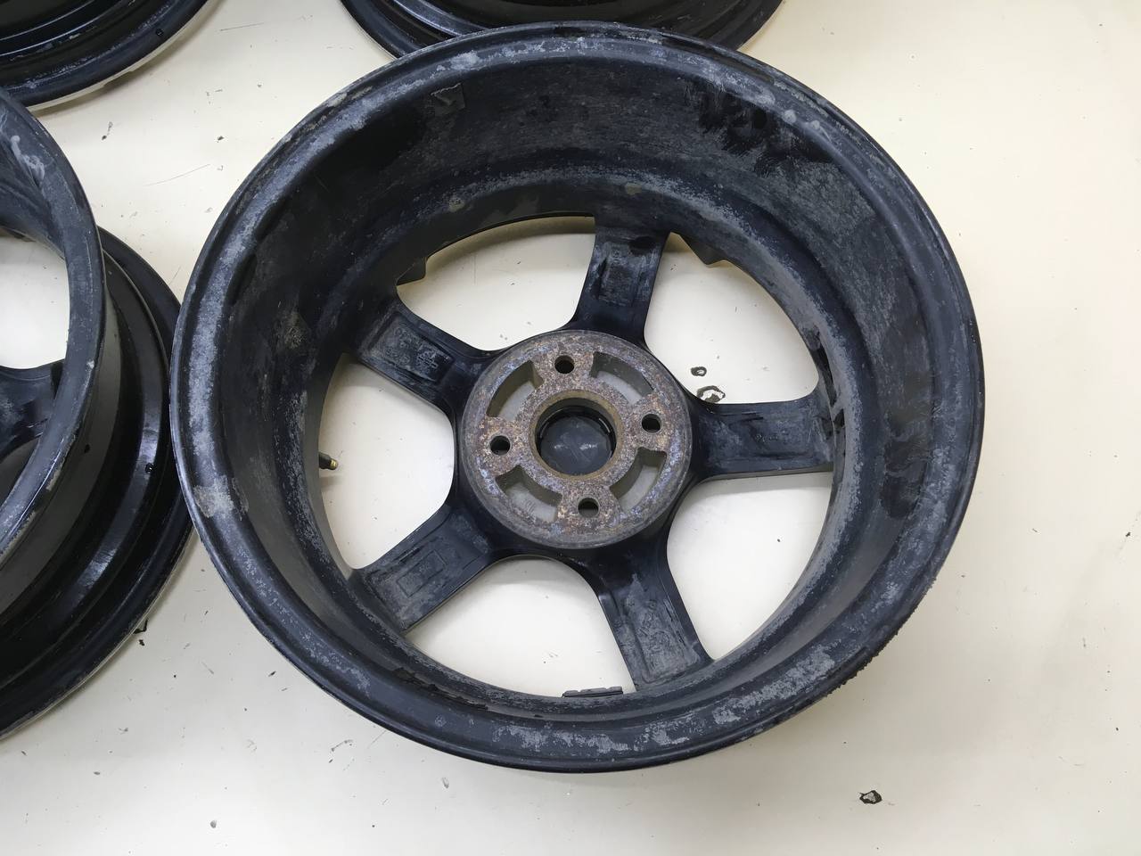 Диски R15 Литые