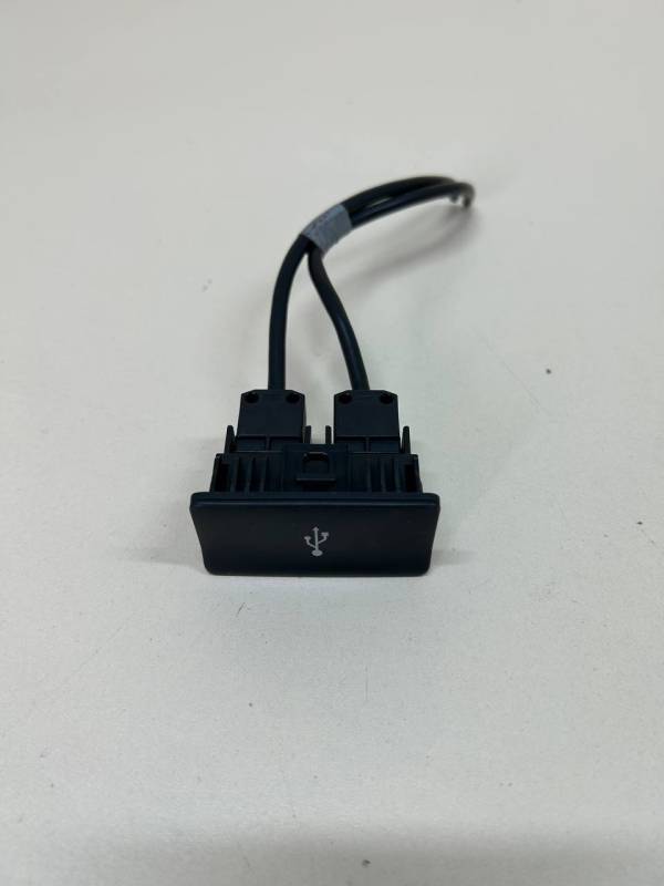 Разъем Mitsubishi Outlander (GF) 2012>