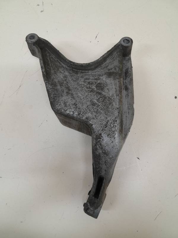 Кронштейн КПП Fiat Albea 2002-2012 Кронштейн КПП Fiat Albea 2002-2012