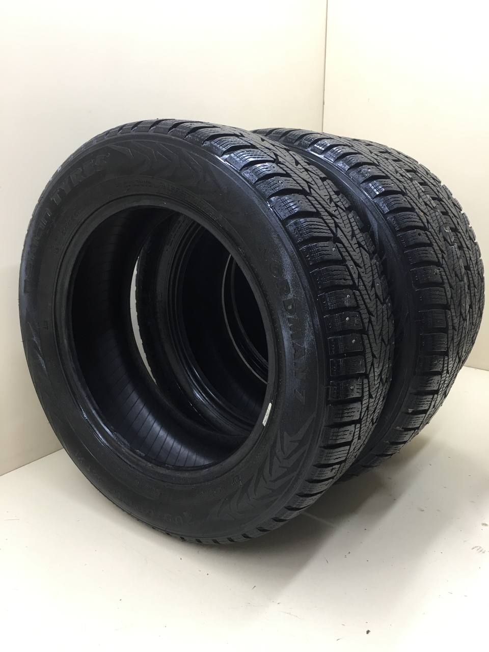 Шины R16 Зимние шипованные Nordman Nokian TYRES