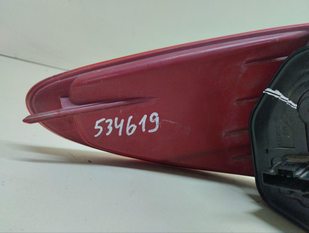 Фонарь задний правый Peugeot 206 1998-2012