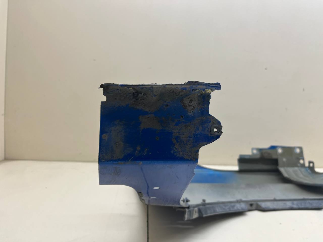 Крыло переднее левое Lada  X-RAY Cross 2018 >