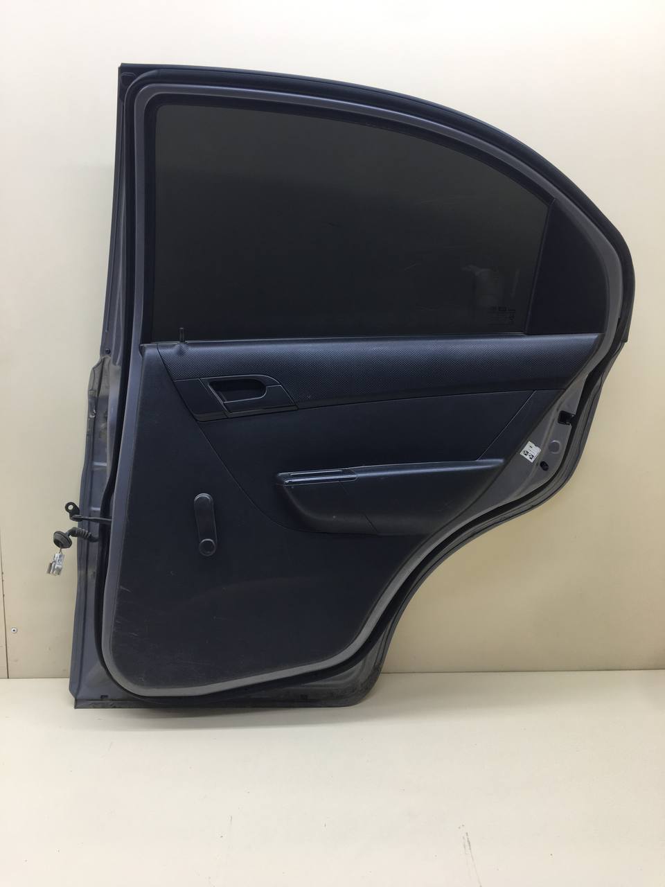 Дверь задняя правая Chevrolet Aveo T250 2005-2011 Дверь задняя правая Chevrolet Aveo T250 2005-2011