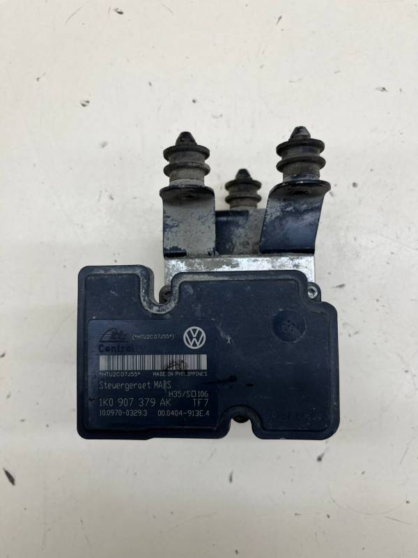 Блок ABS (насос) Skoda Octavia (A5 1Z-) 2004-2013 Блок ABS (насос) Skoda Octavia (A5 1Z-) 2004-2013