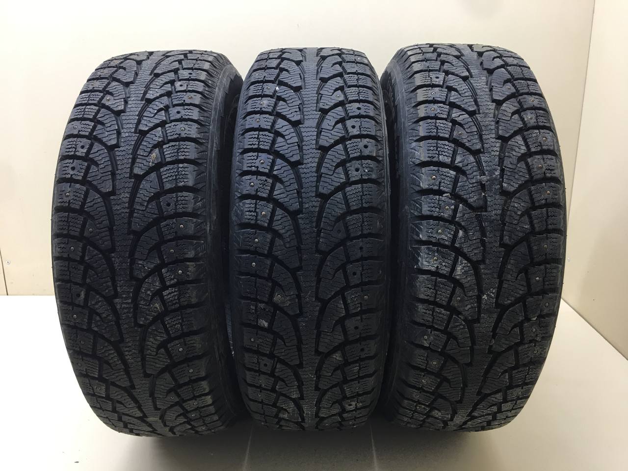 Шины R17 Зимние шипованные Hankook I Pike Rw11