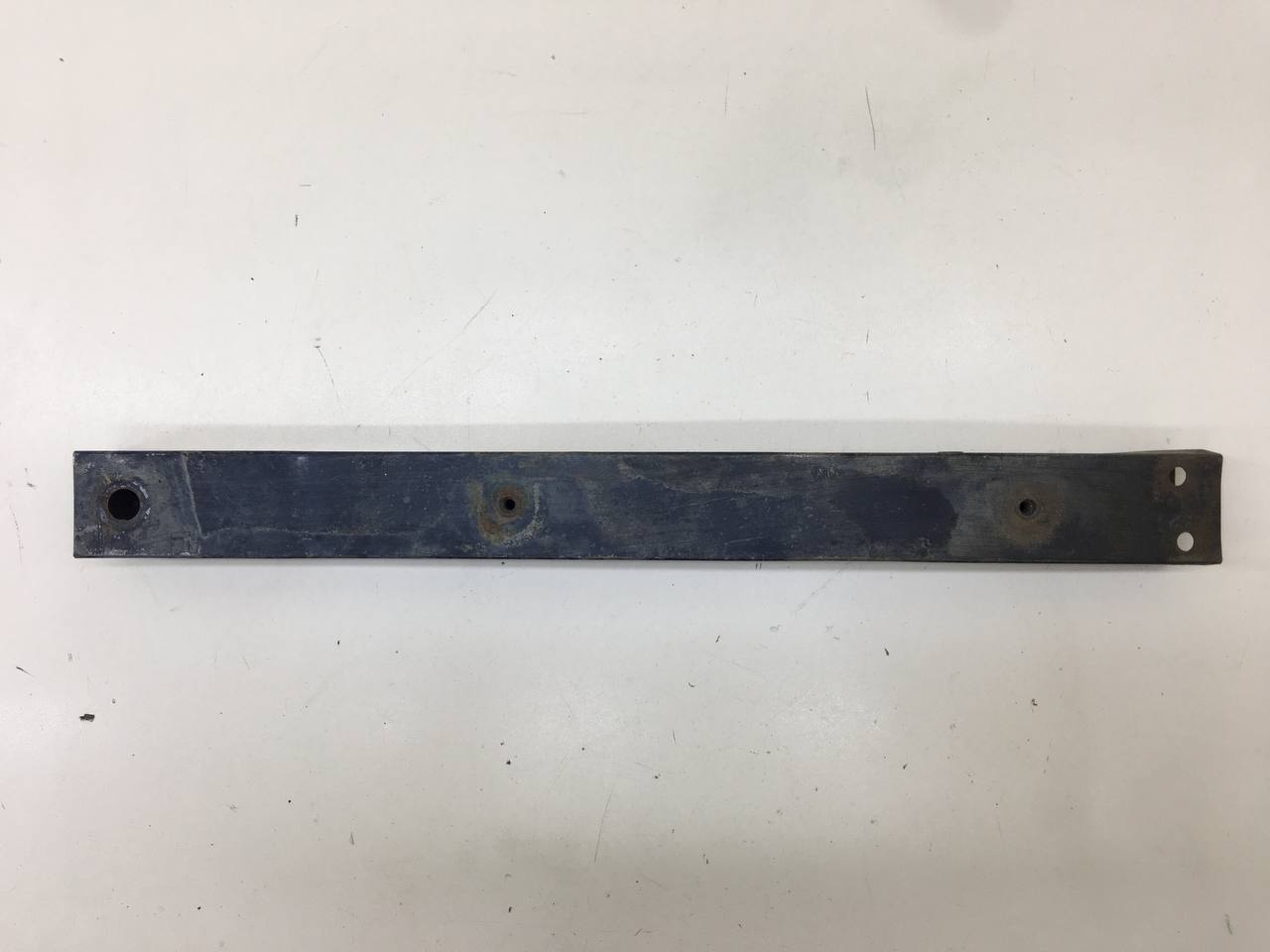 Кронштейн передней балки Lada Vesta 2015>