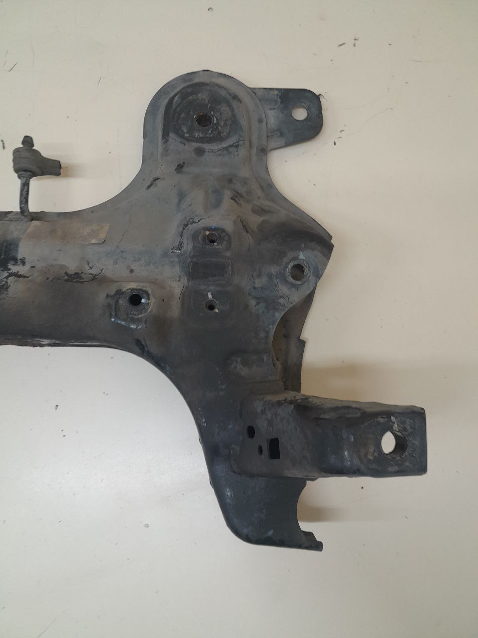 Балка подмоторная Chevrolet Cobalt (T250) 2011-2015 Балка подмоторная Chevrolet Cobalt (T250) 2011-2015