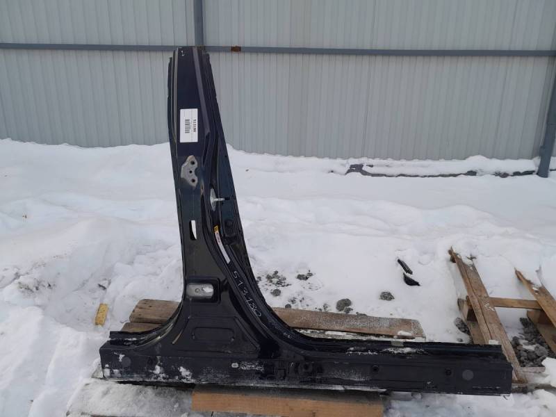 Порог со стойкой правый Toyota Camry (XV50) 2011-2017 Порог со стойкой правый Toyota Camry (XV50) 2011-2017